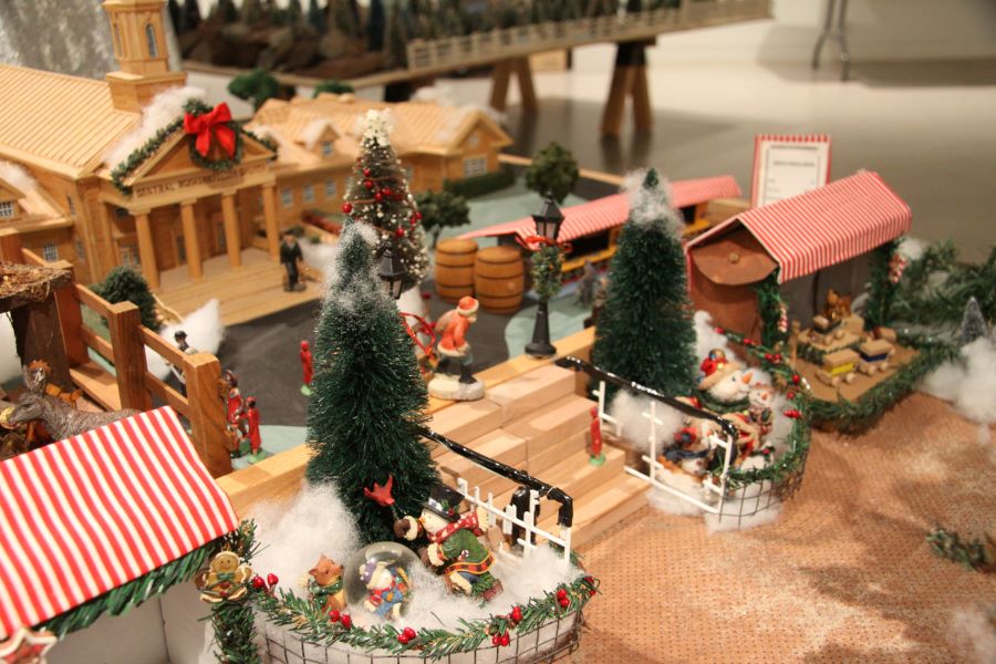 History of the Christmas&nbsp;Putz